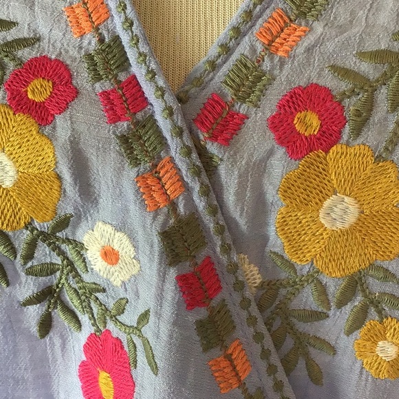 FSL+ apparel Boho Embroidered Top Size M - Picture 2 of 6
